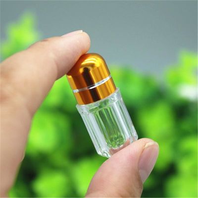 10ml熱い押す小さいプラスチック丸薬容器Iso9001