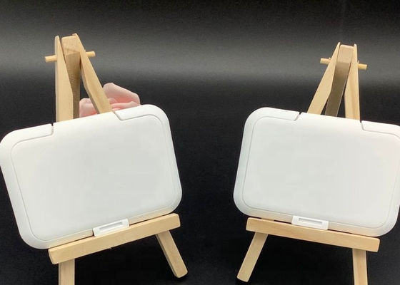 100mmのぬれたワイプはふたのポリプロピレンのぬれたティッシュの箱の蓋をカバーする