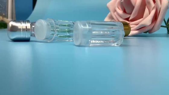56mmの明確なプラスチック薬は5g円柱小型丸薬箱をびん詰めにする