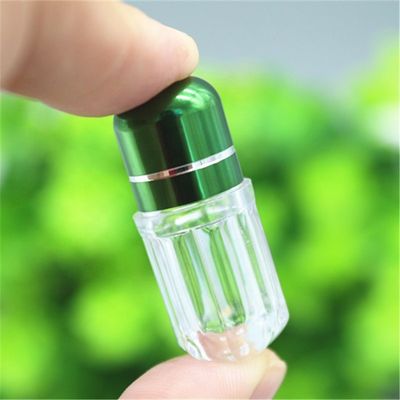 56mmの明確なプラスチック薬は5g円柱小型丸薬箱をびん詰めにする