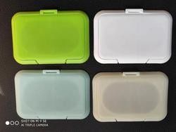非詰め替え式の赤ん坊はプラスチックふた100mmのポリプロピレンを拭く