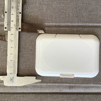 67mmのぬれたワイプのふたの非詰め替え式のポリプロピレンのワイプの箱の蓋