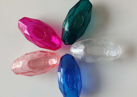 SGSのプラスチック丸薬容器のダイヤモンドは緑のサイ8のカプセルを形づける